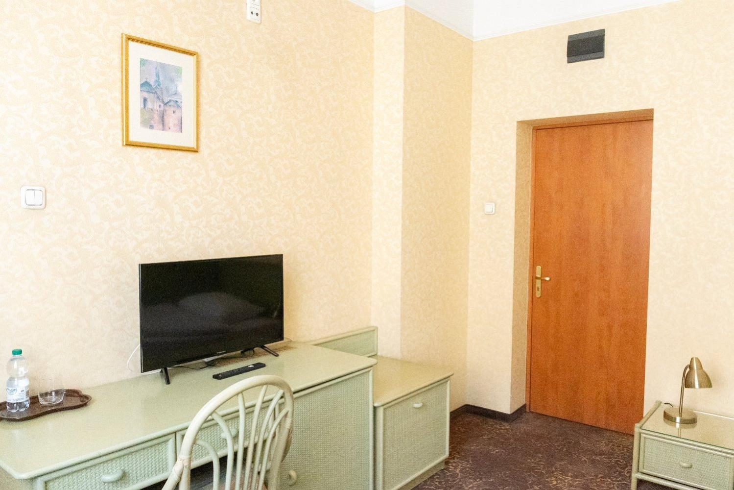 Hotel Calisia Kaliszki Kültér fotó