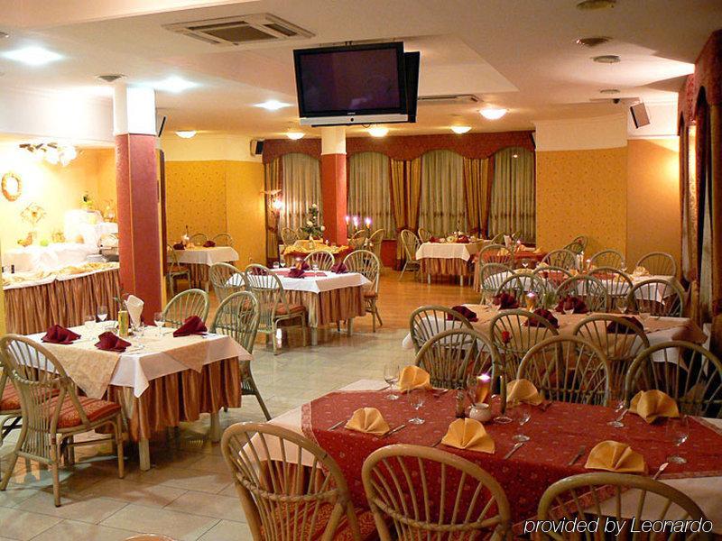 Hotel Calisia Kaliszki Étterem fotó